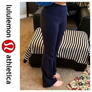 Lululemon Athletica groove pants ll